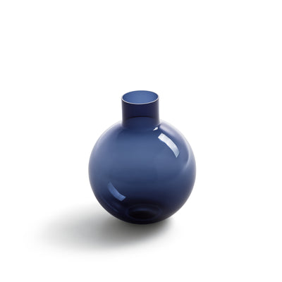 Vase BLUE PALLO by Carina Seth Andersson for Poltrona Frau 03