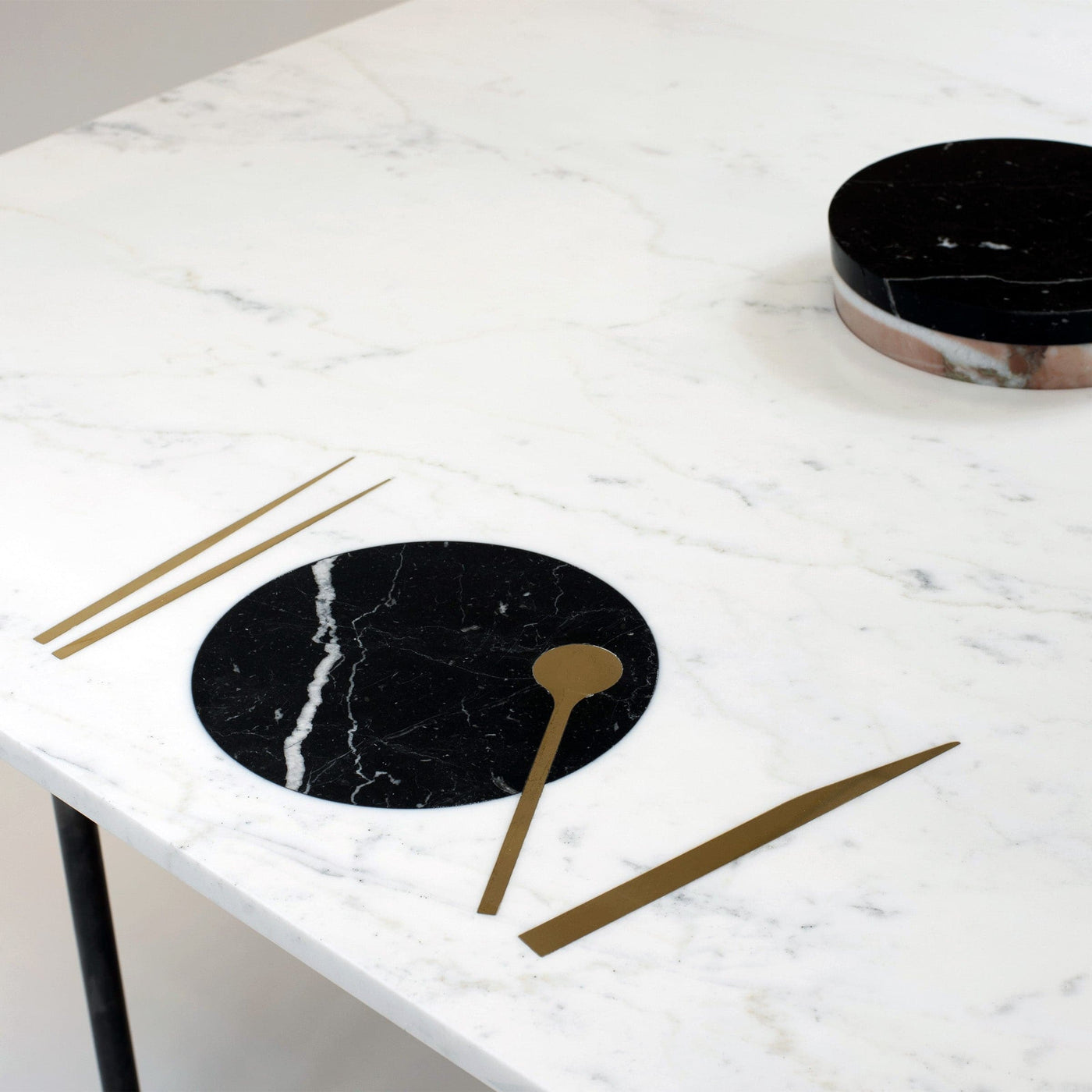 Square Marble Inlaid Table with Centrepiece CUM VIVERE 02