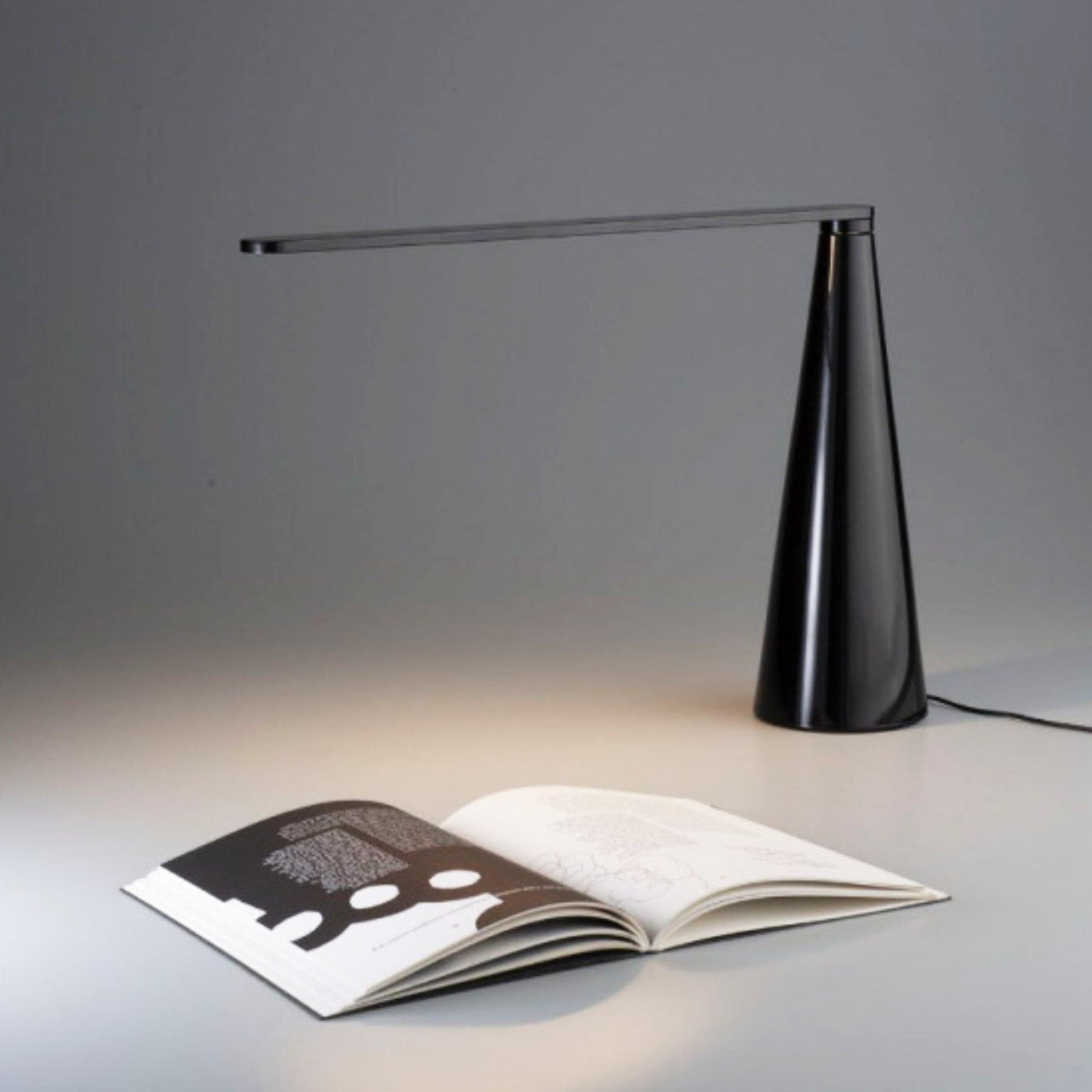 Table Lamp ELICA Junior Black by Brian Sironi 01