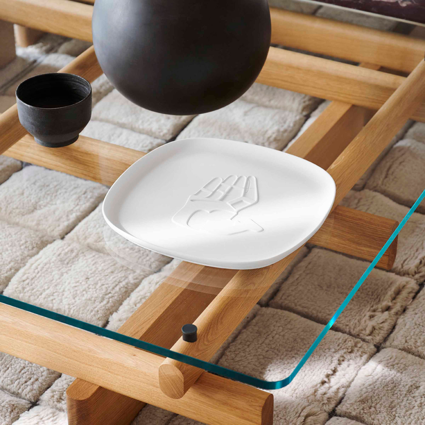 Square Porcelain Tray LA MAIN OUVERT, designed by Richard Ginori for Cassina 03