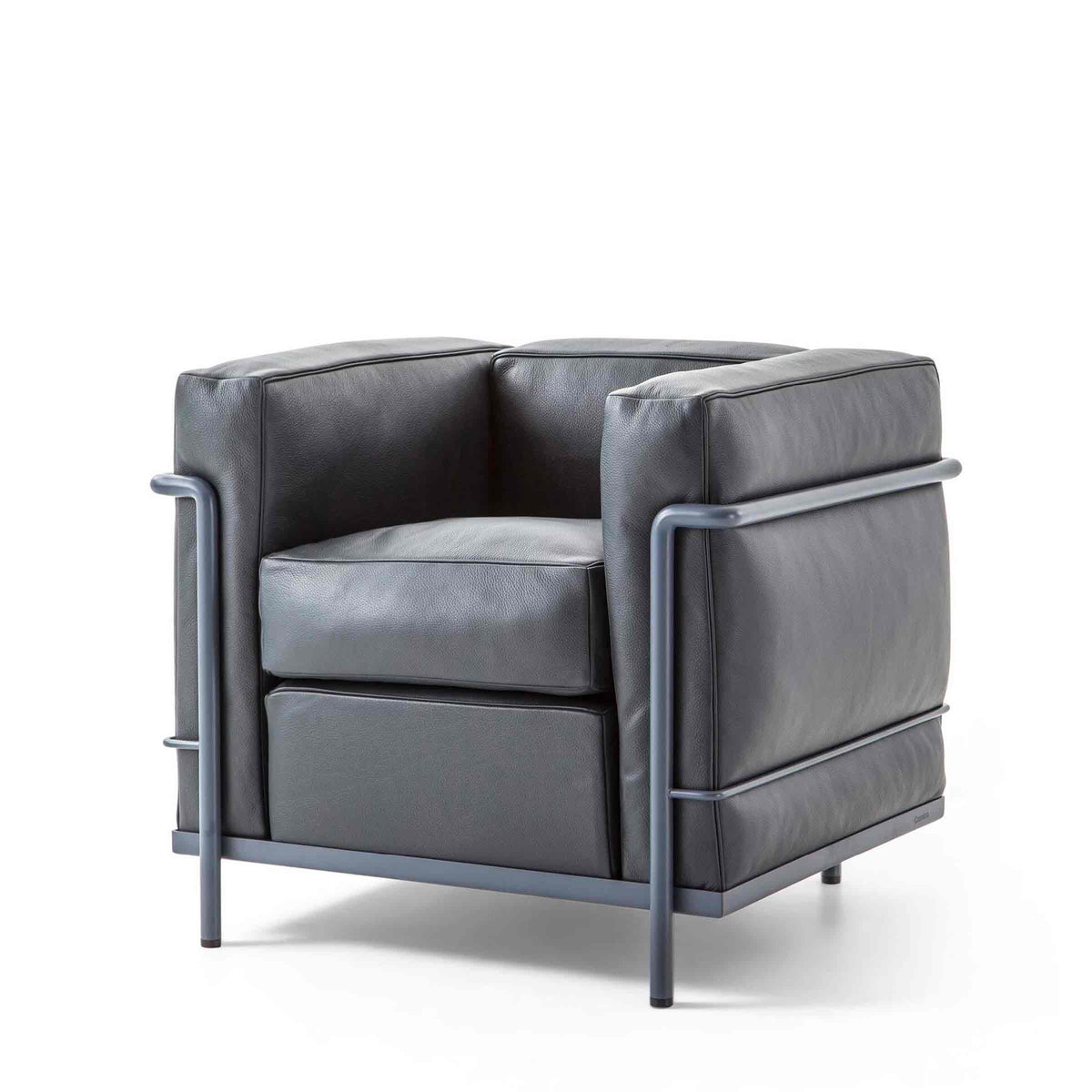 Armchair - "2, Fauteuil Grand Confort, Petit Modèle", designed by Le