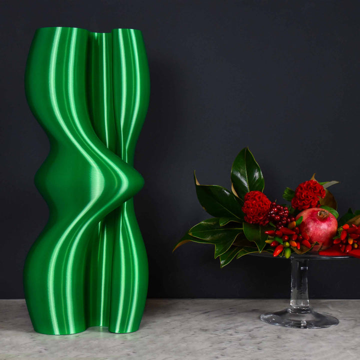 Sustainable Polished Decorative Vase FEELING 08