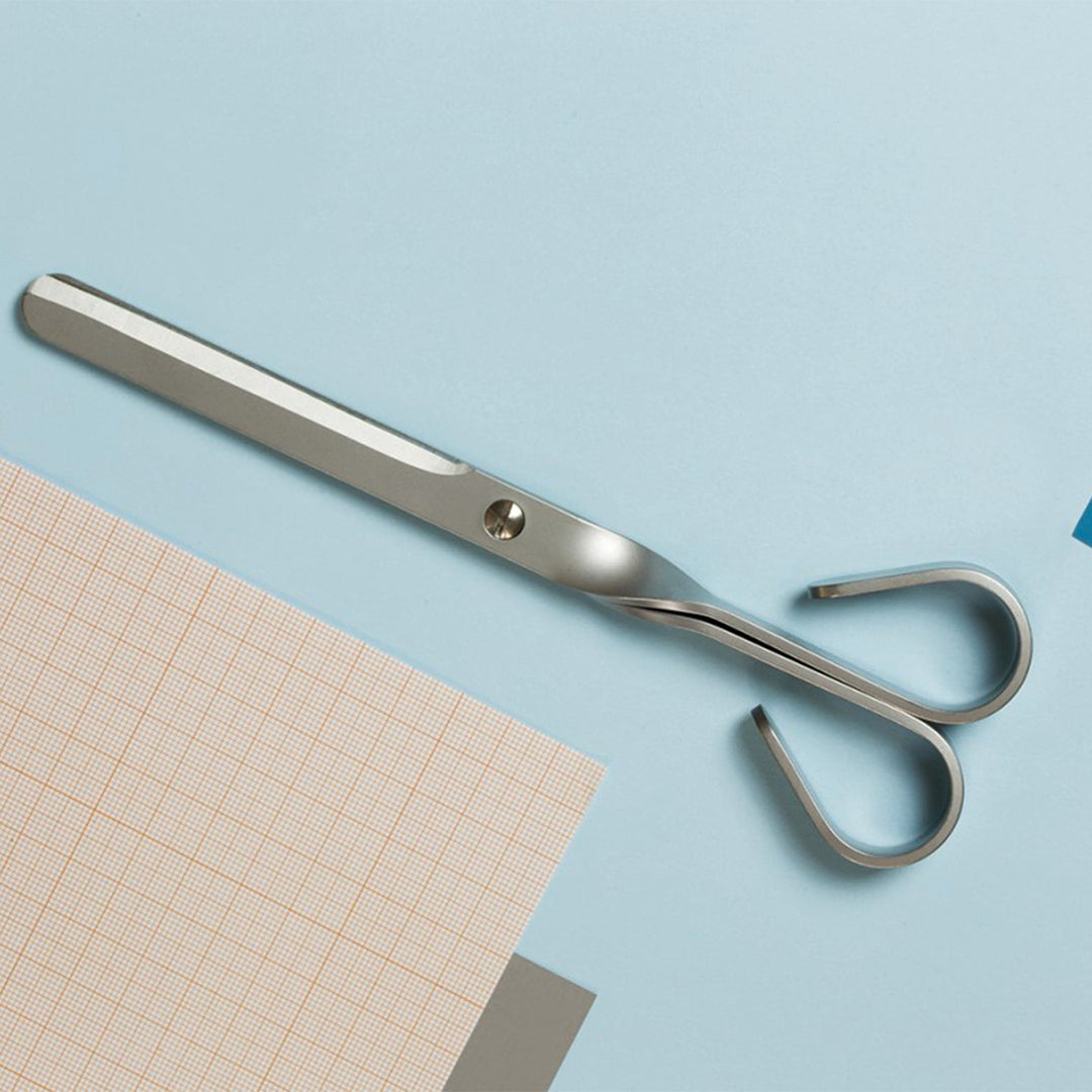 Scissors LAMA by Alessandro Stabile 02