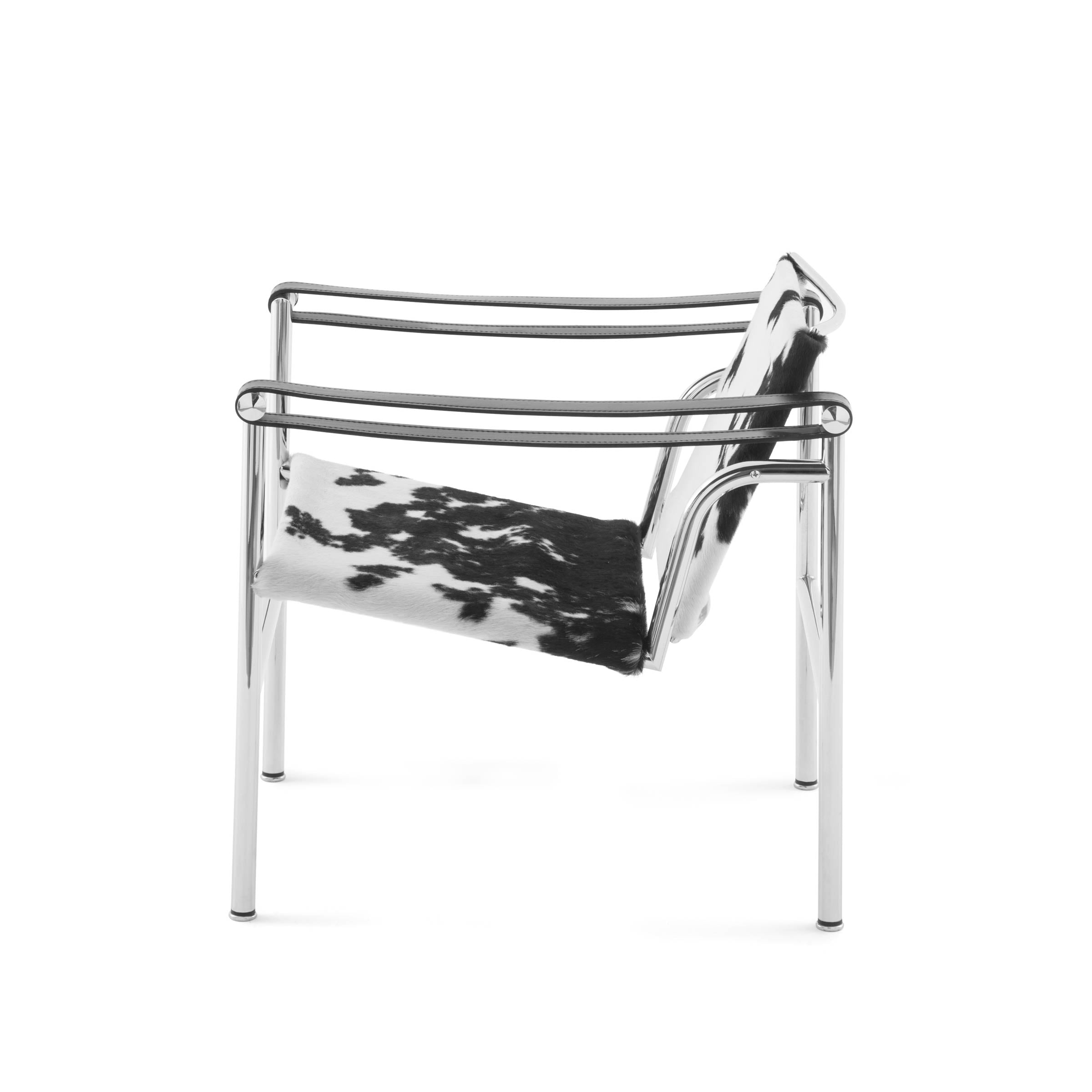 Cowhide Armchair LC1 FAUTEUIL A' DOSSIER BASCULANT by Le Corbusier