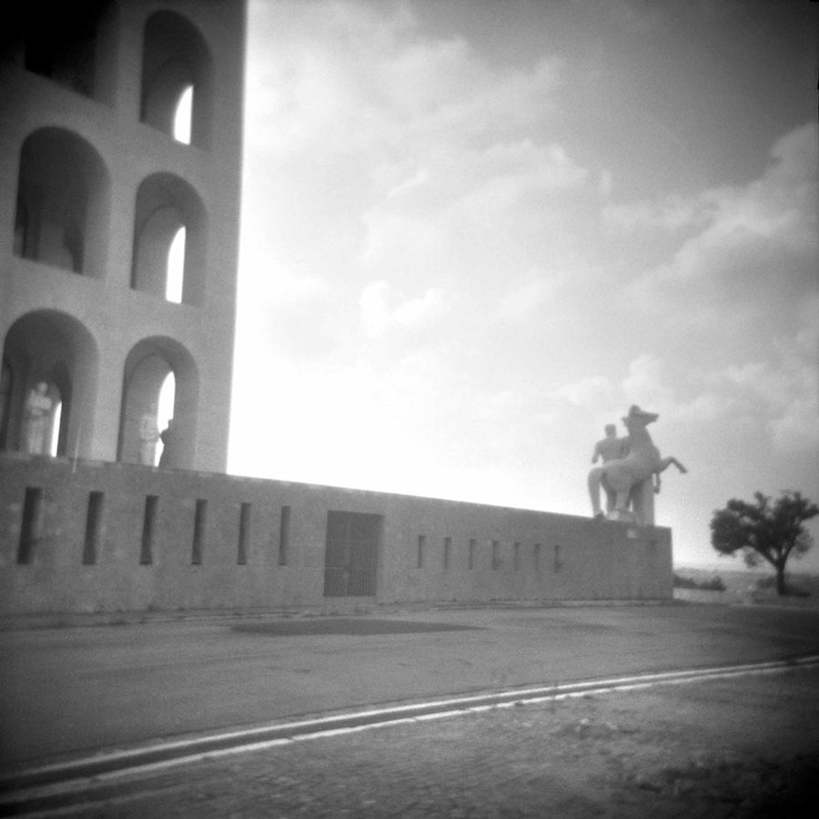 IL COLOSSEO QUADRATO, OMAGGIO A DE CHIRICO - Candido Baldacchino - 2013 - 60 x 60 - Limited Edition 01