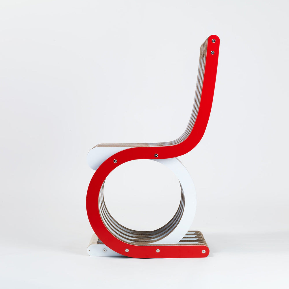 Cardboard Chair TWIST Lacquered Red 02