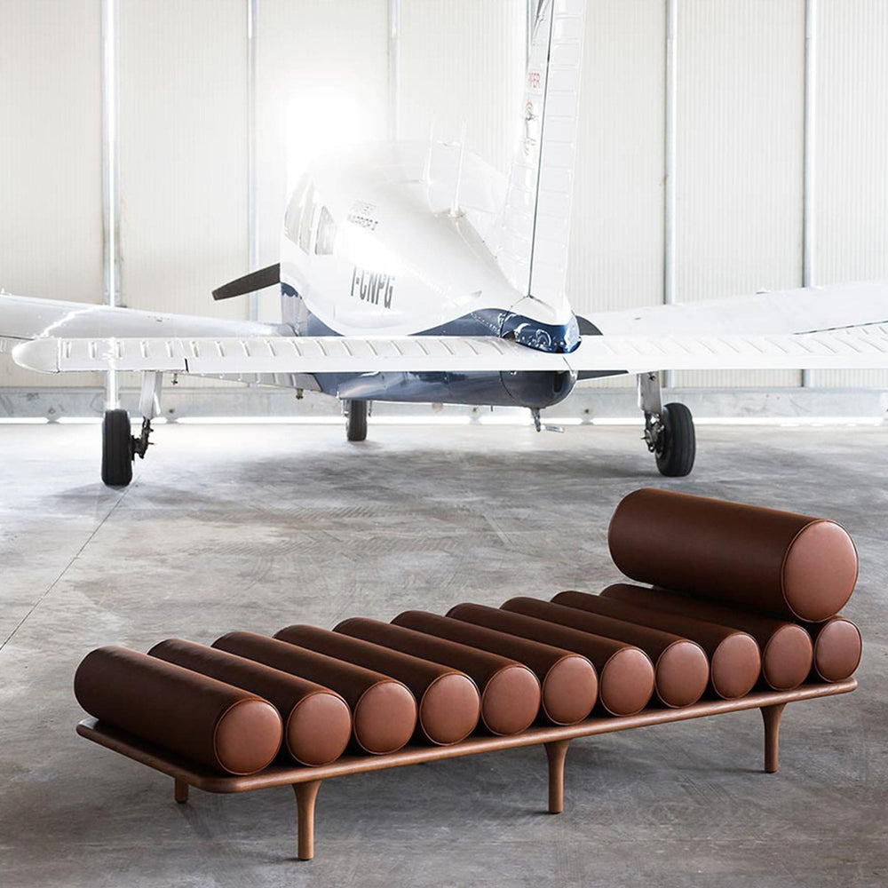 Leather Chaise Lounge FIVE TO NINE by Studio Pepe for Tacchini 02