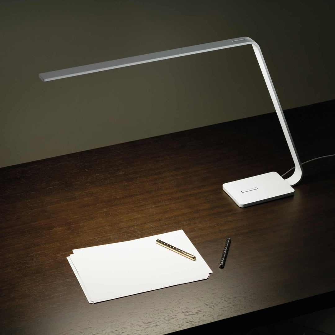 Aluminium Table Lamp LAMA by Mirco Crosatto by Stilnovo 04