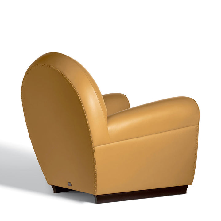 Leather Armchair VANITY FAIR XC by Poltrona Frau Style & Design Centre 015
