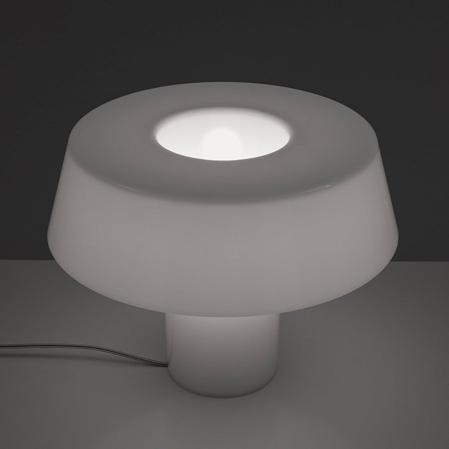 Table Lamp AMAMI by Naoto Fukasawa 01