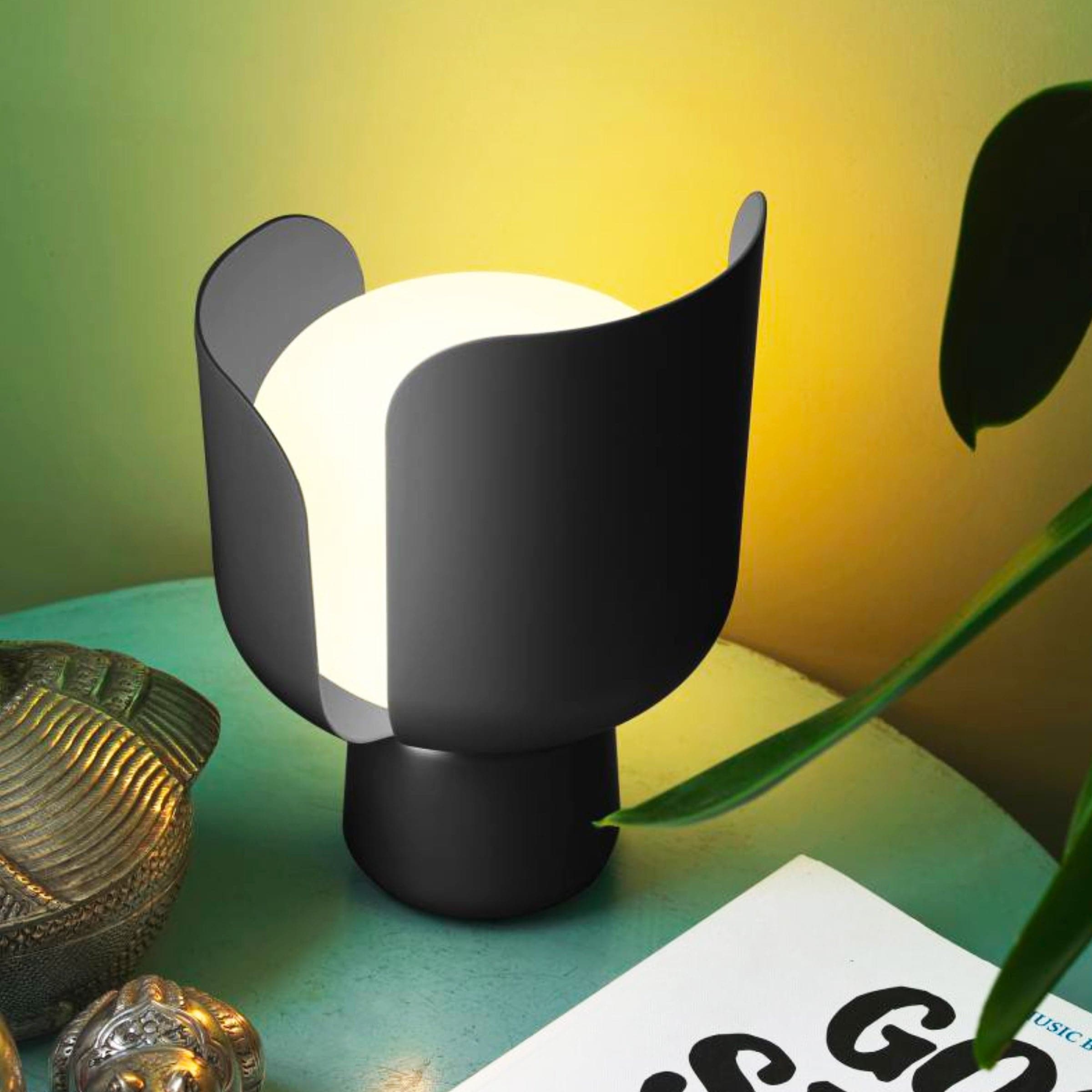 Table Lamp BLOM by Andreas Engesvik for FontanaArte | Design Italy