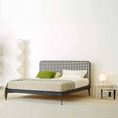 Bed SUITE by Bernhardt&Valle for Arflex 02