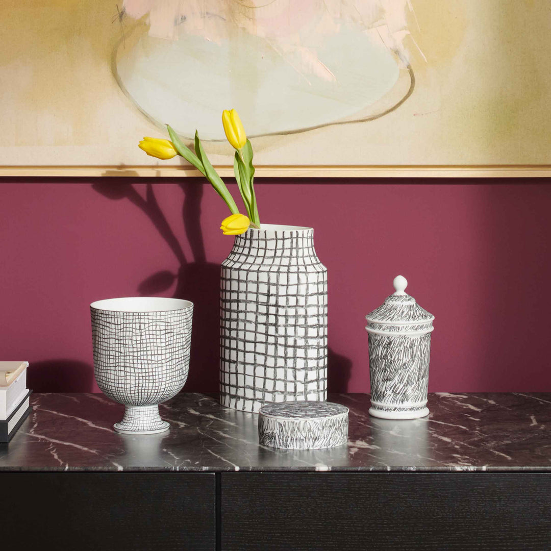 Porcelain Elliptical Vase POST SCRIPTUM by Formafantasma for Cassina ...