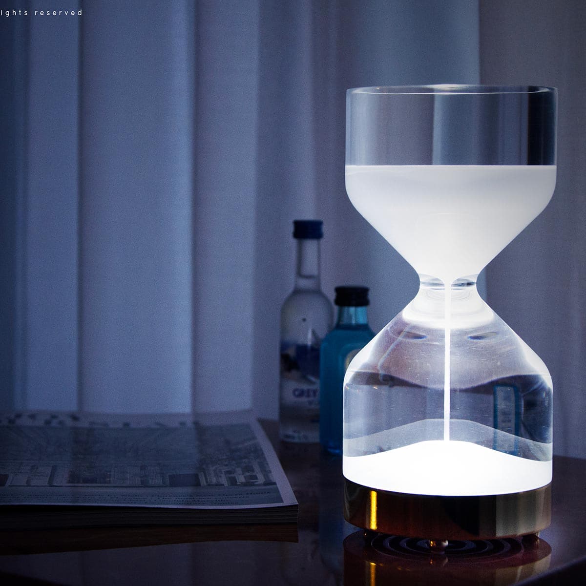 Hourglass Lamp CLEPSY DESIGN by Nicola Azzarro 01