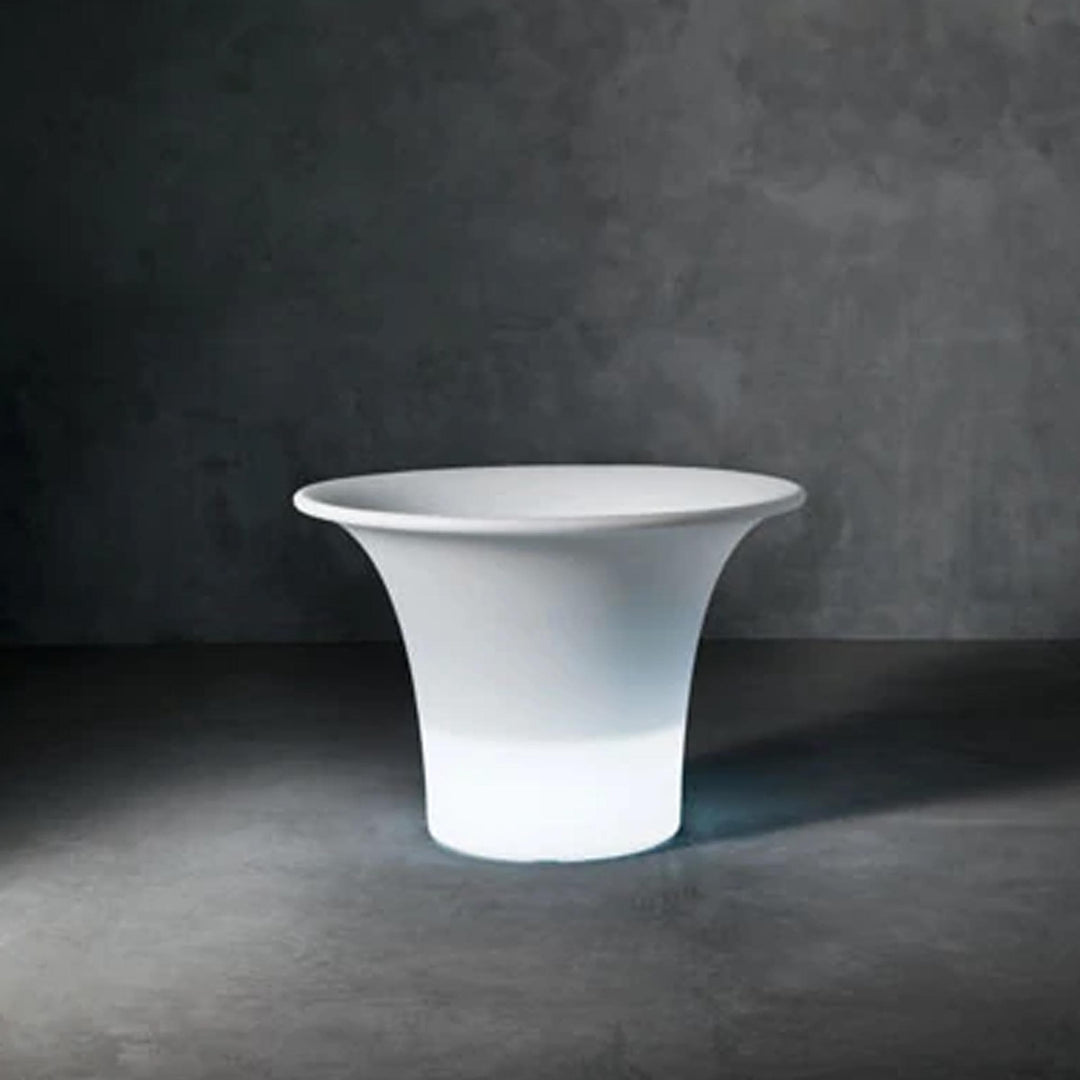 Vase CONE with Light by Naoto Fukasawa for Serralunga 01