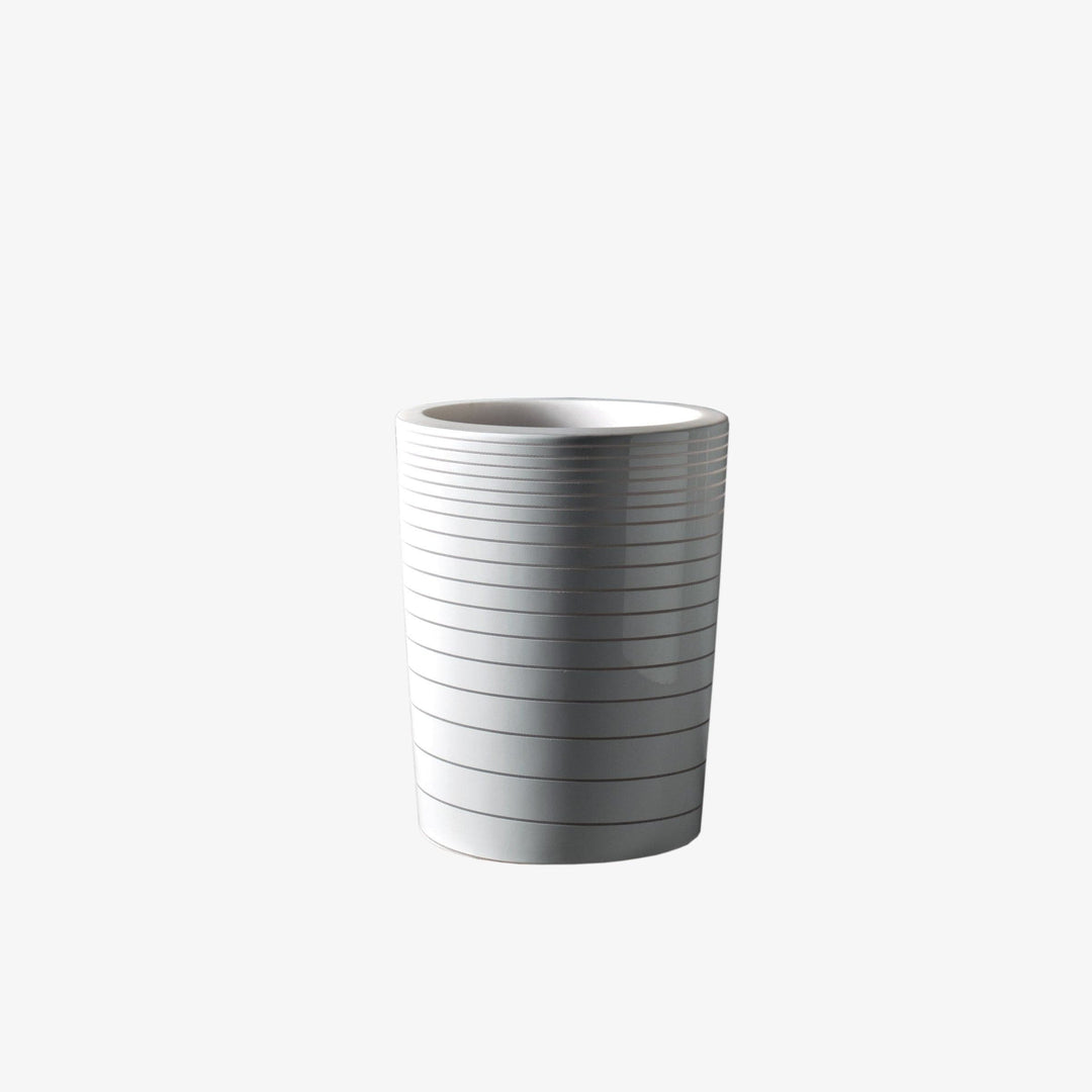 Outdoor Vase GRAND JANE by Marc Sadler for Serralunga 01
