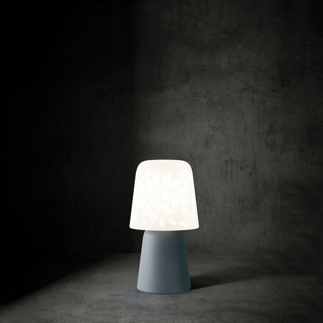 Outdoor Floor Lamp PIC-NIC by Joan Gaspar for Serralunga 01