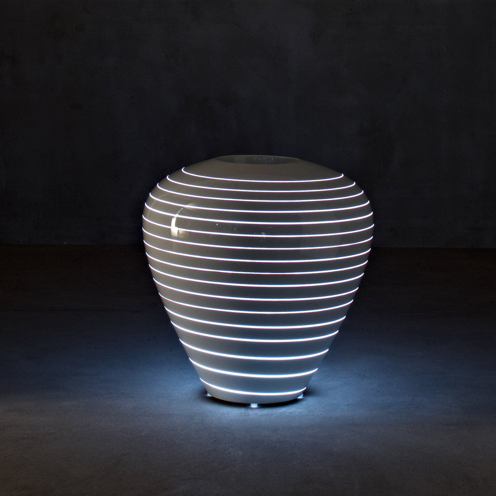 Outdoor Vase GRAND MARY with Light by Marc Sadler for Serralunga 02