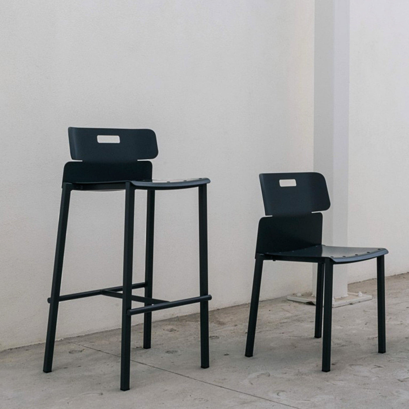 Stackable Chair META by Giulio Iacchetti 03