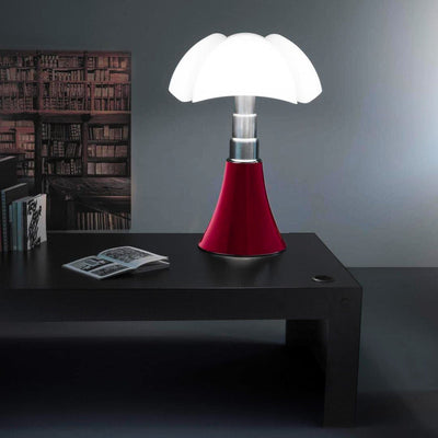 Table and Floor Lamp PIPISTRELLO 66-86 cm by Gae Aulenti 011