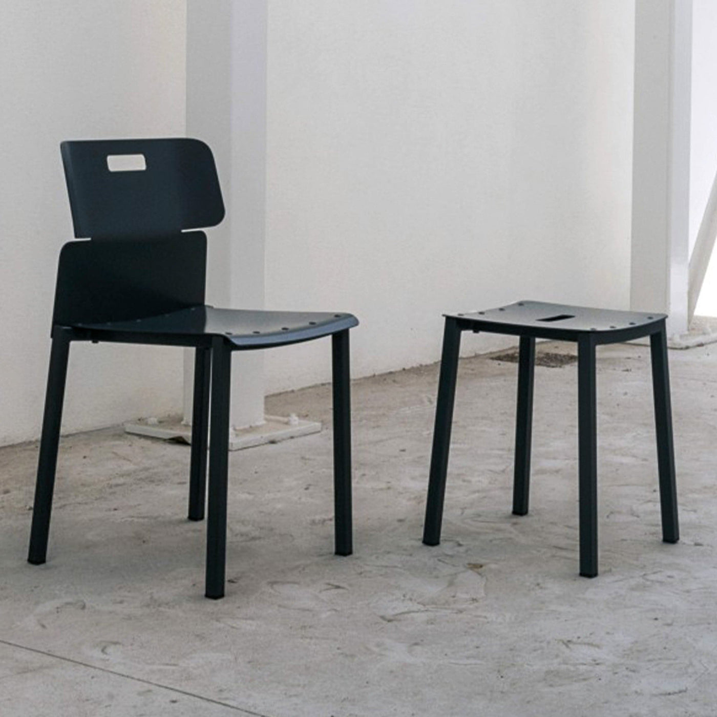 Stackable Chair META by Giulio Iacchetti 02