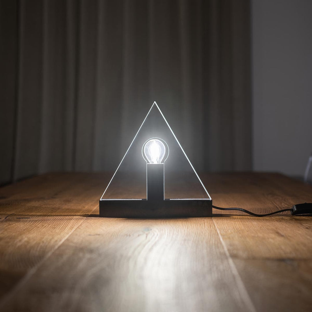Table Lamp TRIANGLE EOA by Seà Design 02